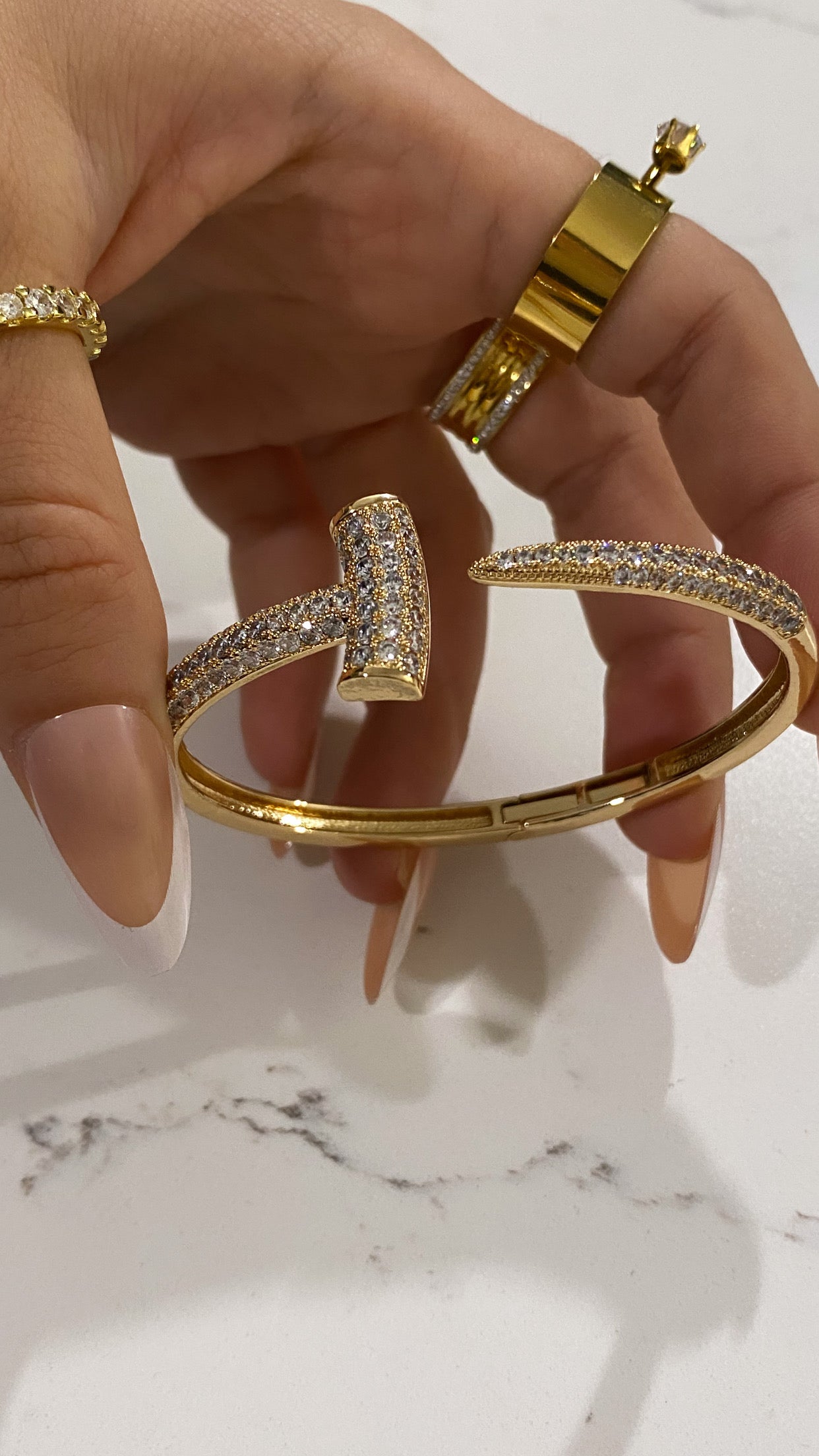 Bella Bracelet - Gold